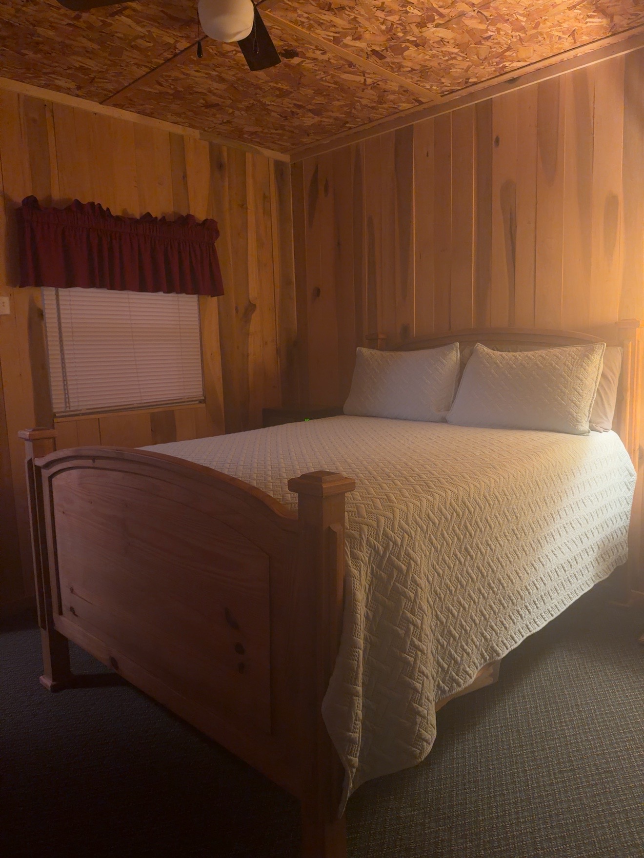 Cozy queen bedroom